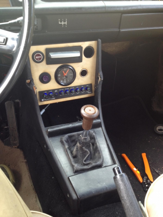 Show Us Your Center Console/radio Setup - Page 2 - BMW 2002 General